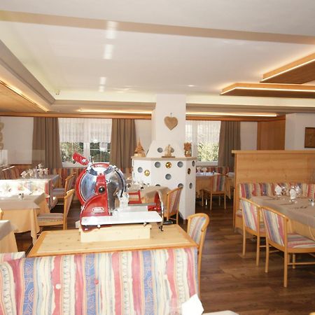Hotel Vallechiara Moena Eksteriør bilde