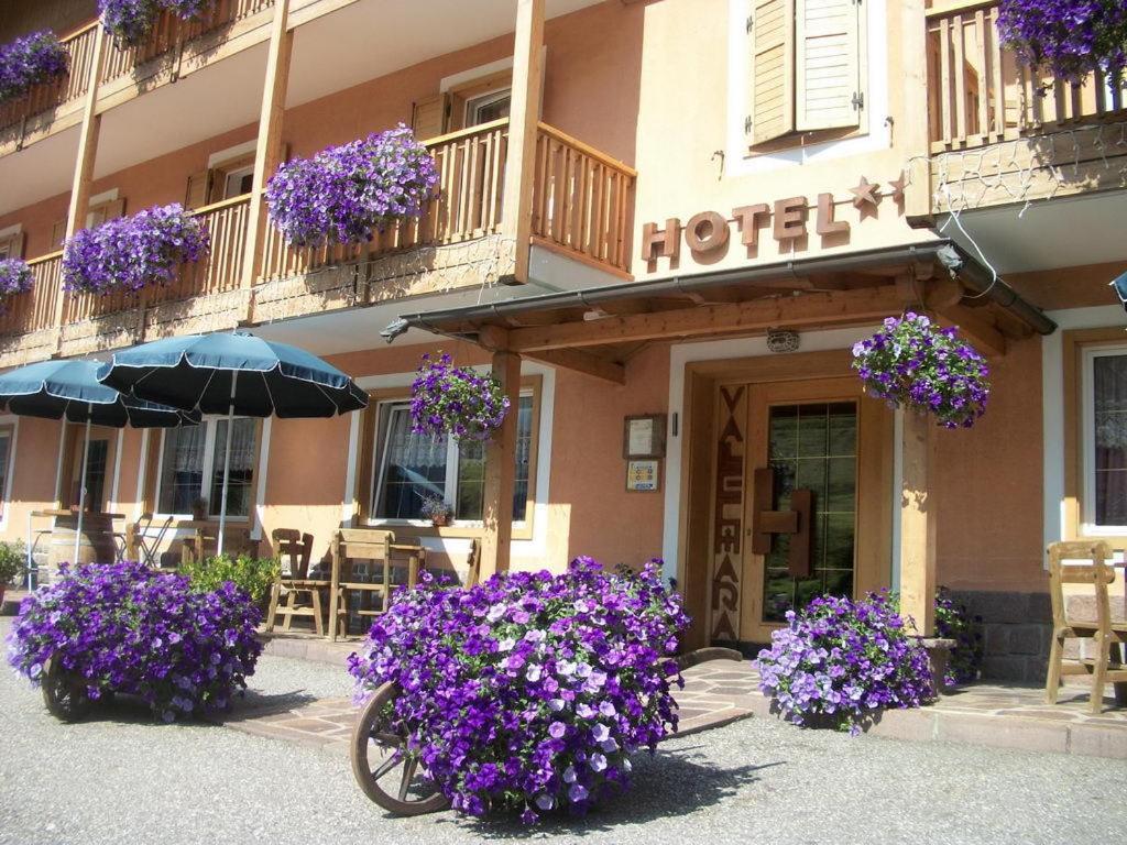 Hotel Vallechiara Moena Eksteriør bilde